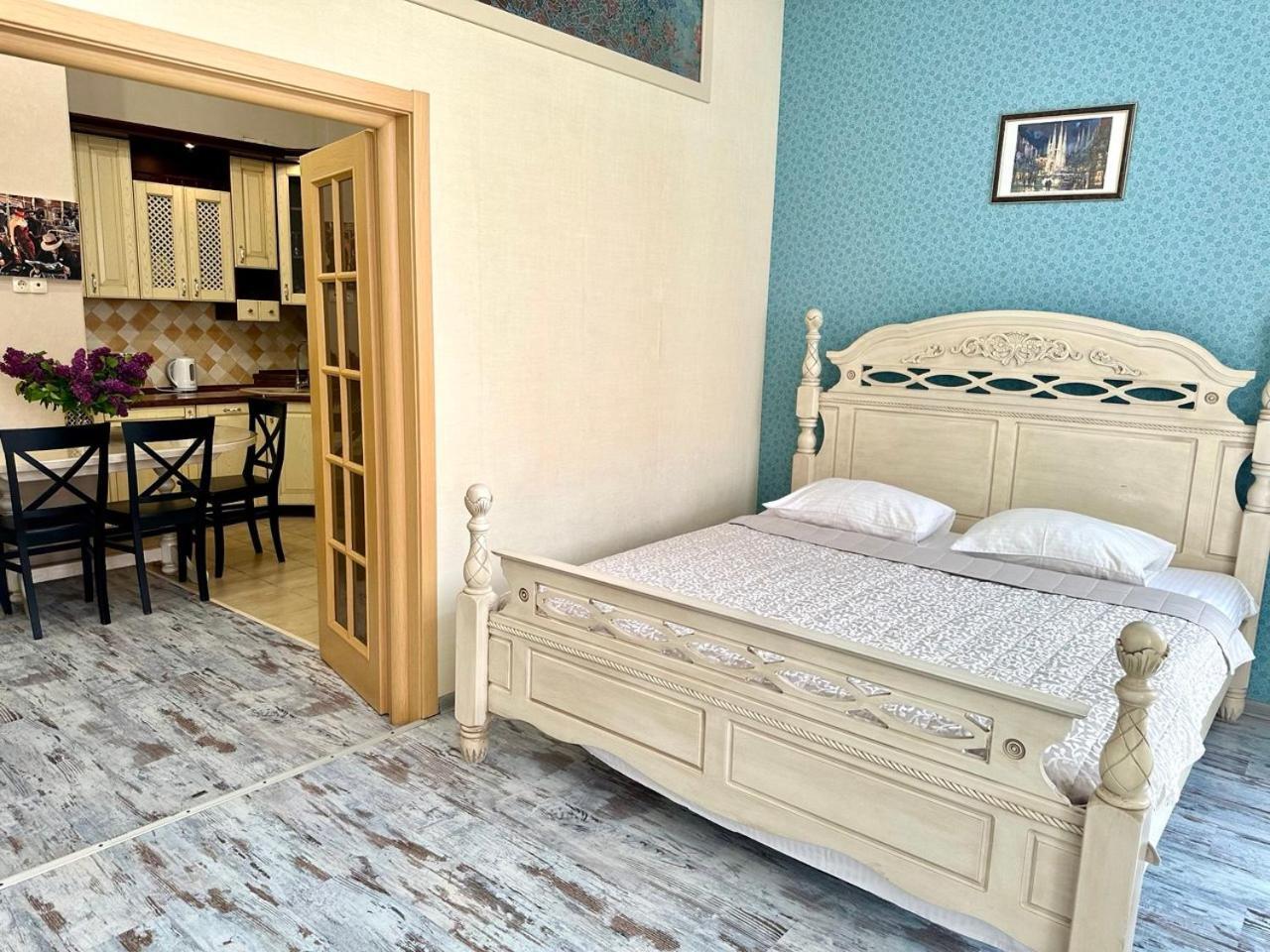 Corona Hotel & Apartments Odessa Pokój zdjęcie
